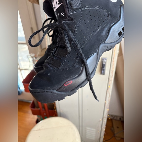 Nike Air Darwin AJ9710-002 - Picture 16 of 16